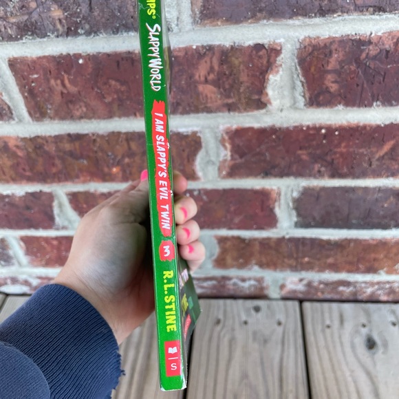 Paperback Goosebumps SlappyWorld I Am Slappy’s Evil Twin Kid’s Chapter Book - Picture 5 of 9